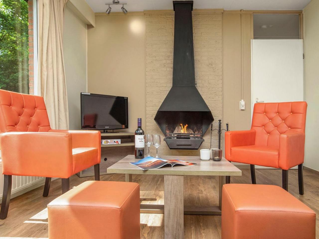 Landal Twenhaarsveld Villa Holten Kamer foto